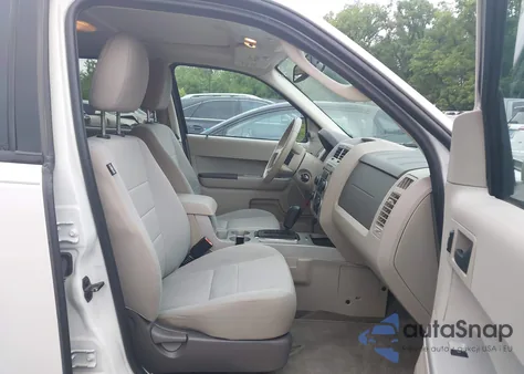 2010 Ford Escape Xlt from USA, damaged, VIN 1FMCU0D71AKD00544